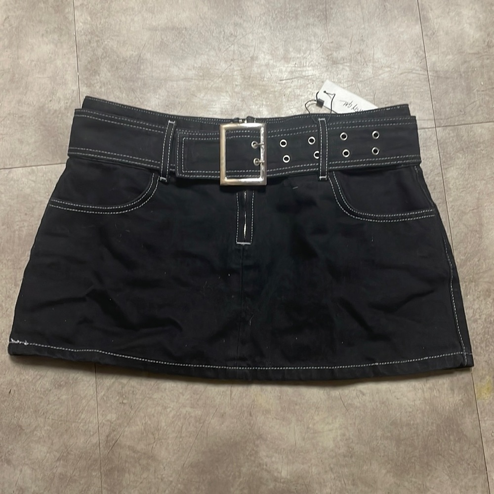 Black belted micro skirt